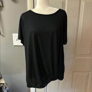 Maurices Black Relaxed Fit Short Sleeve T-Shirt with front knot